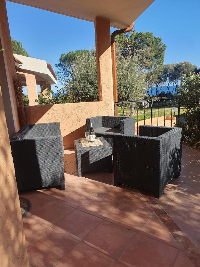 Villetta Porto Corallo Vista Mare فيلابوتزو المظهر الخارجي الصورة