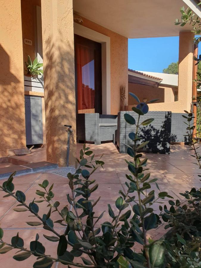 Villetta Porto Corallo Vista Mare فيلابوتزو المظهر الخارجي الصورة
