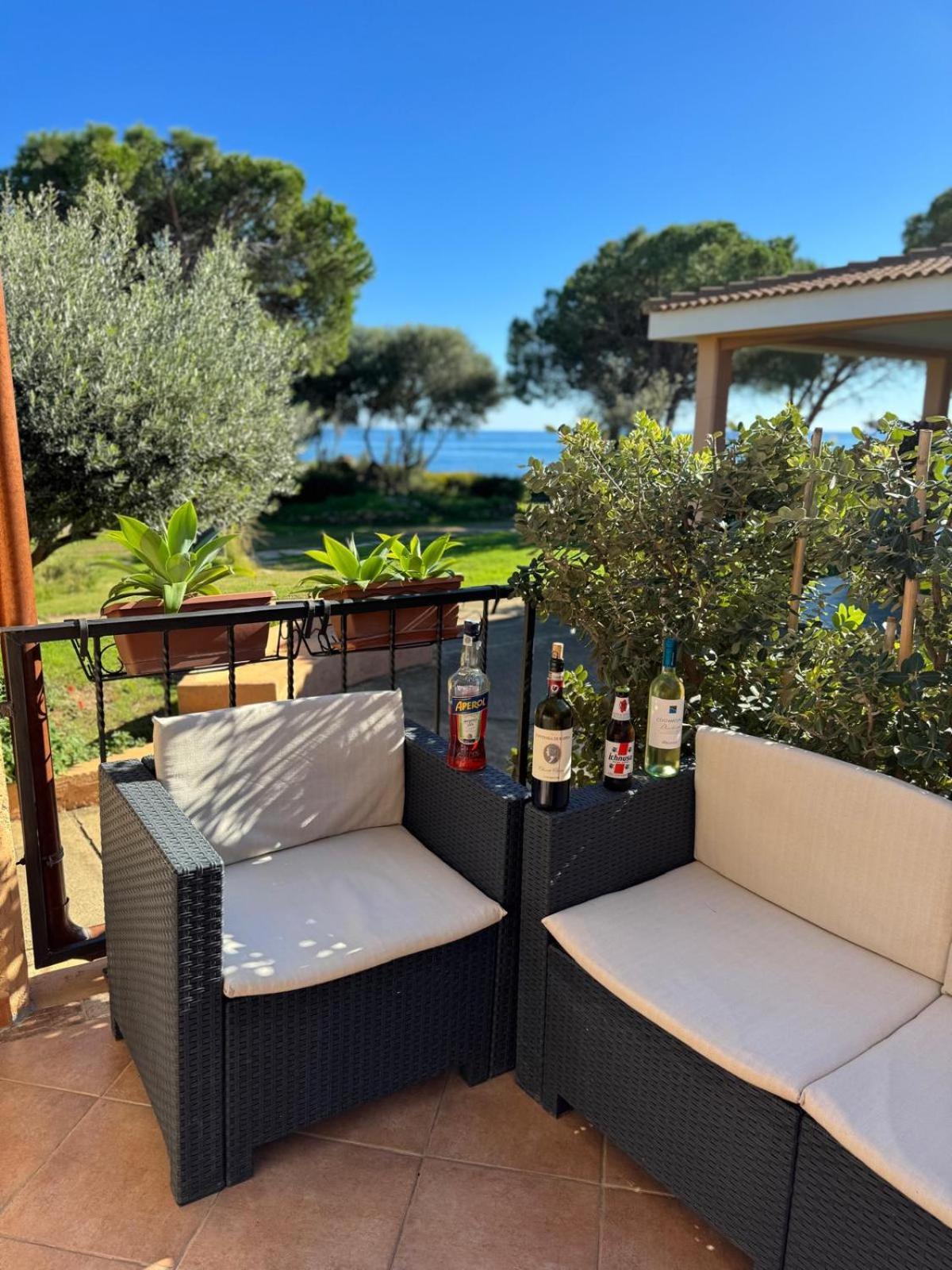 Villetta Porto Corallo Vista Mare فيلابوتزو المظهر الخارجي الصورة